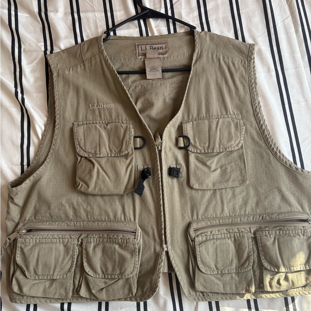 L.L. Bean Olive Green Outdoor Vest